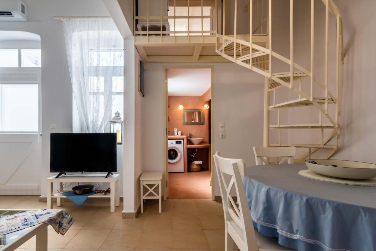 Casa Nostalgia Villa Adamantas  ภายนอก รูปภาพ